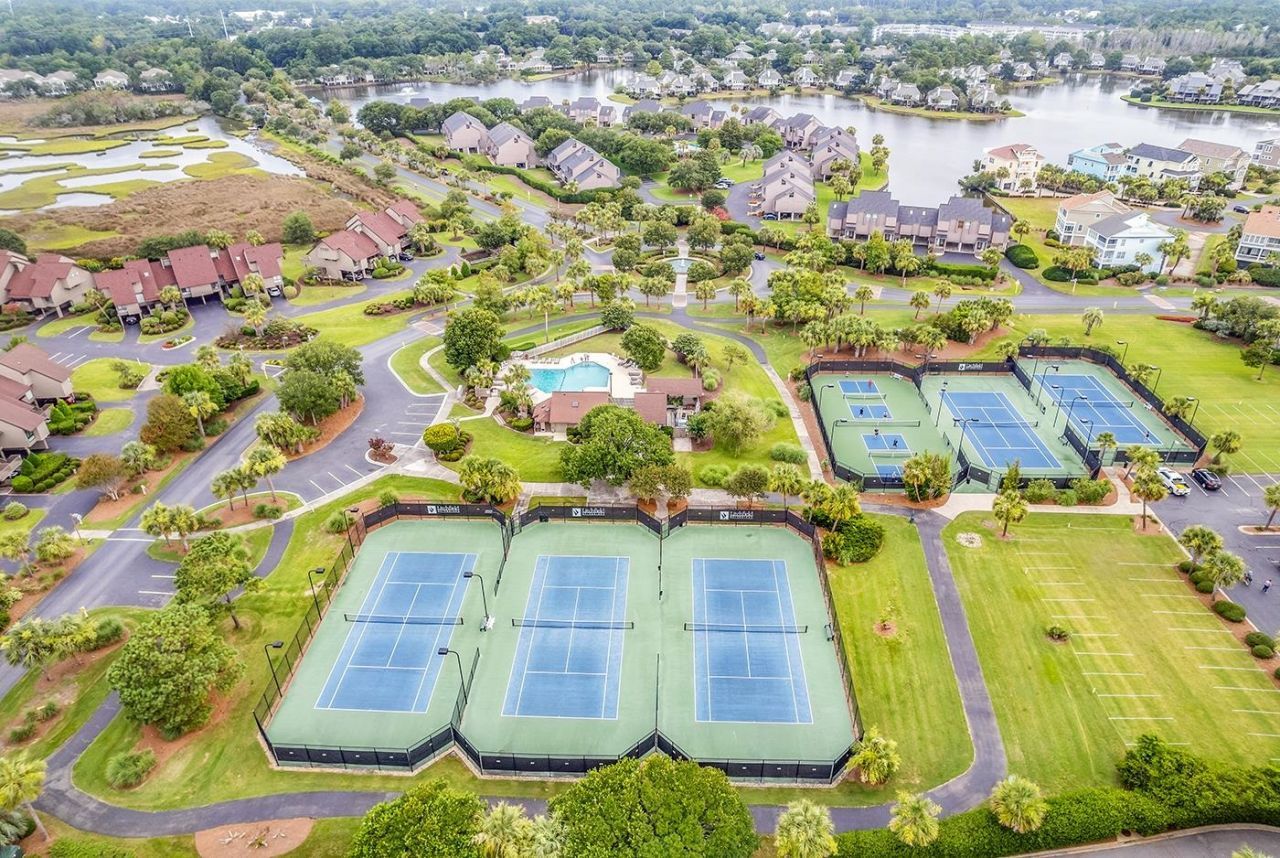601 Retreat Beach Circle Photo 52