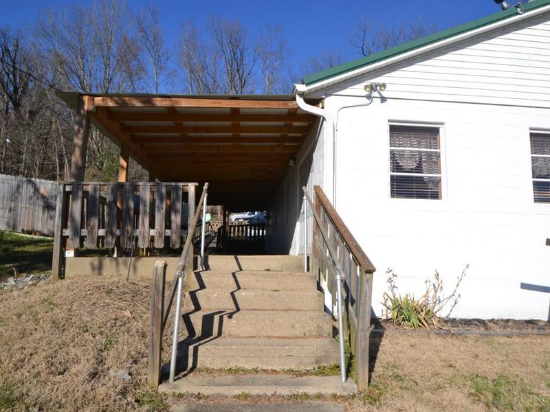 504 Gaines Street, Higginsport, OH 45131 Photo 3