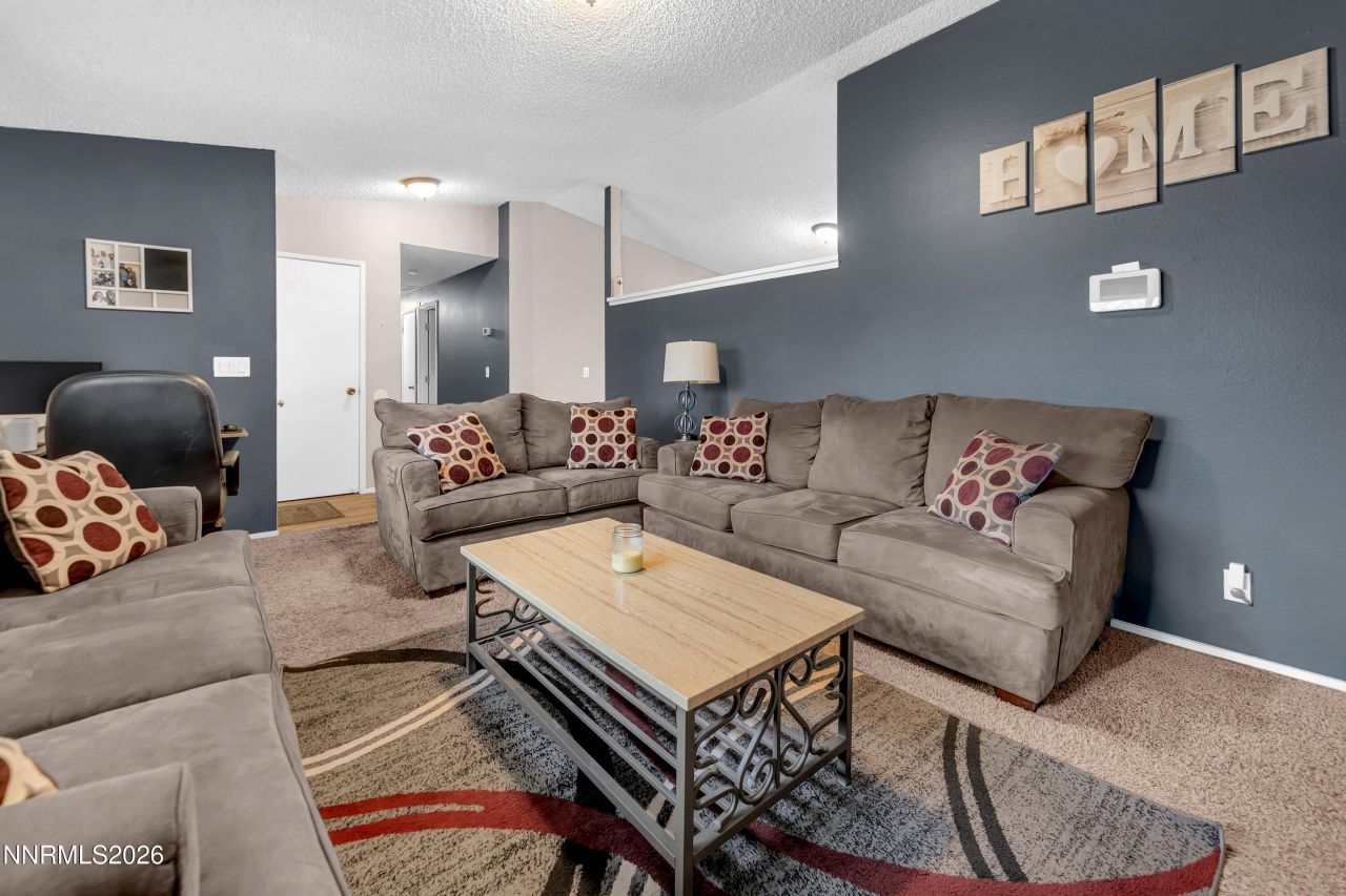 1012 Alta Vista Drive, Sparks, NV 89434 Photo