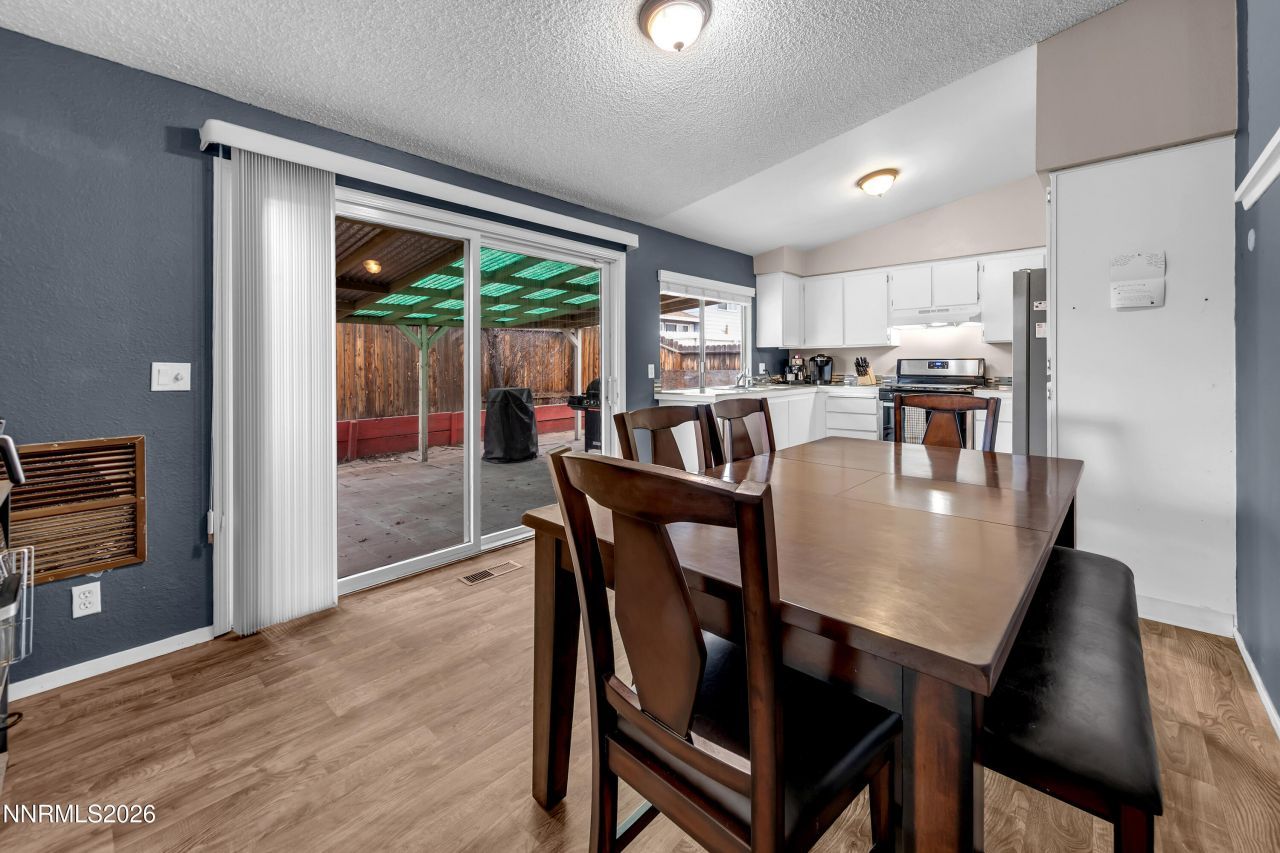 1012 Alta Vista Drive, Sparks, NV 89434 Photo