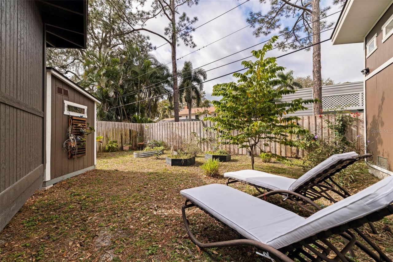 7117 Sunshine Drive S, Saint Petersburg, FL 33705 Photo