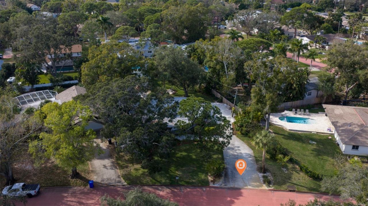 7117 Sunshine Drive S, Saint Petersburg, FL 33705 Photo