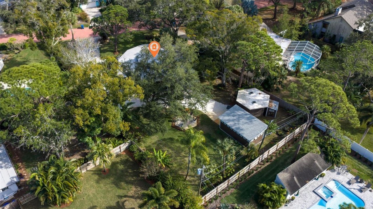 7117 Sunshine Drive S, Saint Petersburg, FL 33705 Photo