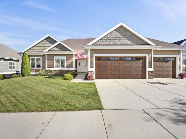 820 Lynn Street, Waunakee, WI 53597