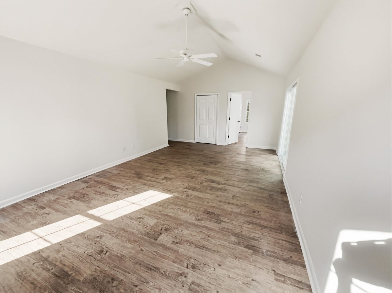 136 Ashton Drive Photo 13