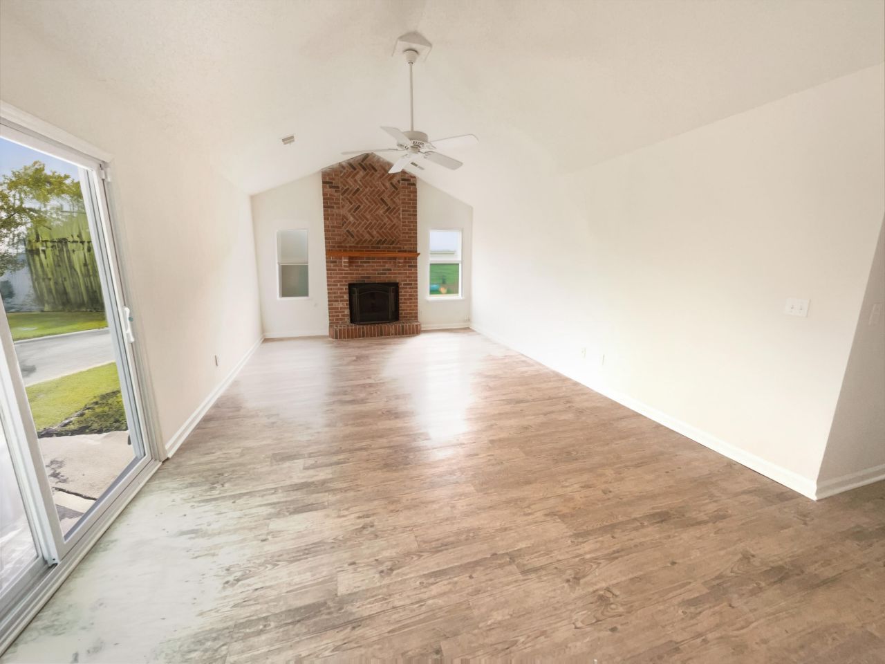 136 Ashton Drive Photo 19