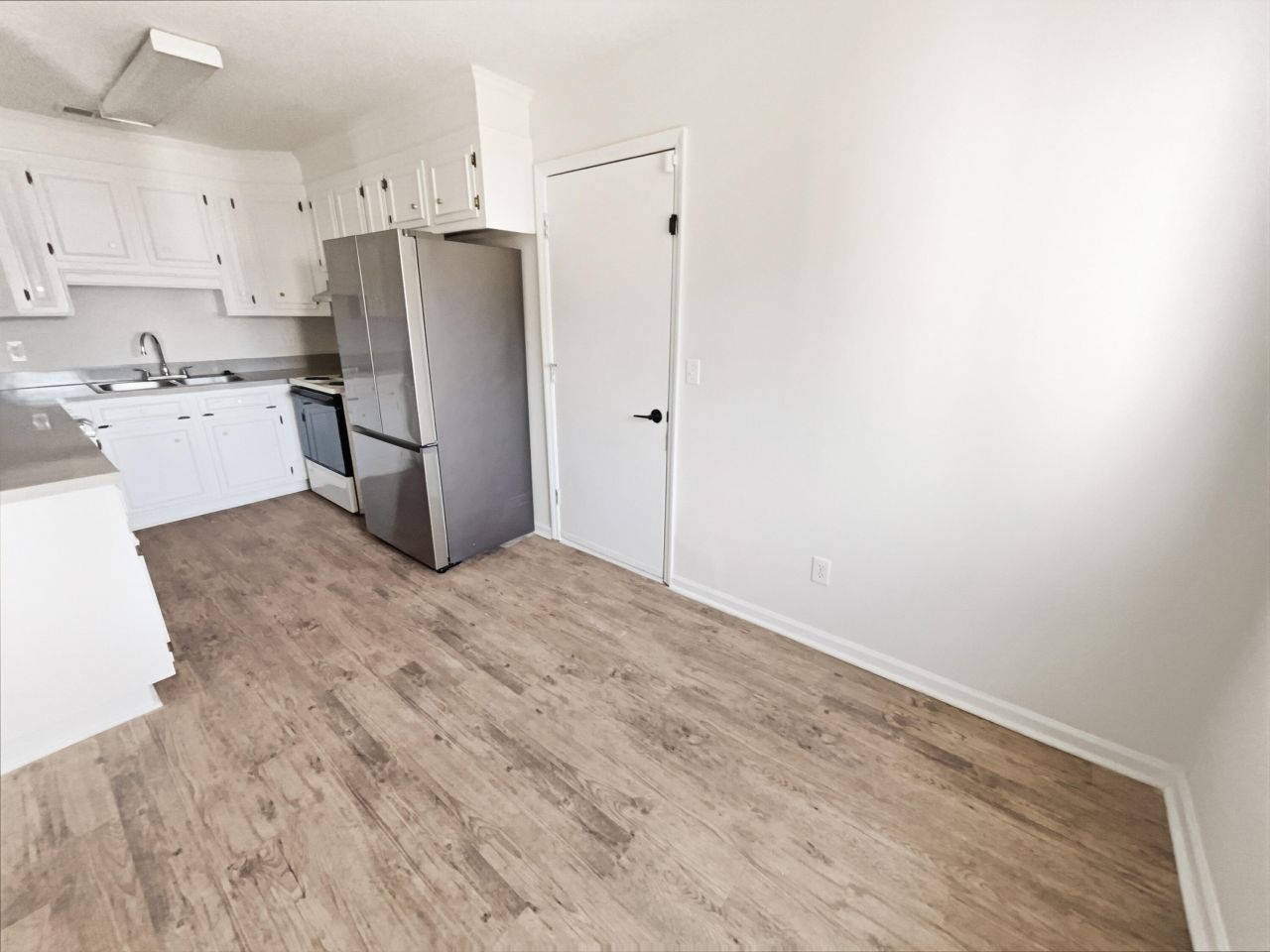 136 Ashton Drive Photo 20