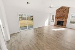 136 Ashton Drive photo 4