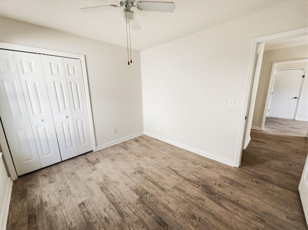 136 Ashton Drive Photo 4