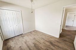 136 Ashton Drive photo 4