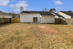 136 Ashton Drive photo 4