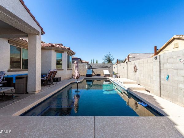 18254 W Via Montoya Drive, Surprise, AZ 85387