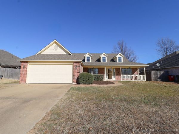 11003 E 95th Place North, Owasso, OK 74055