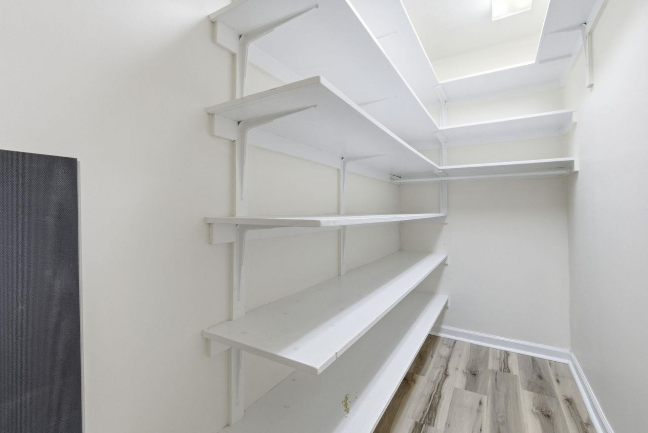 1787 Baytree Ln. Photo 13