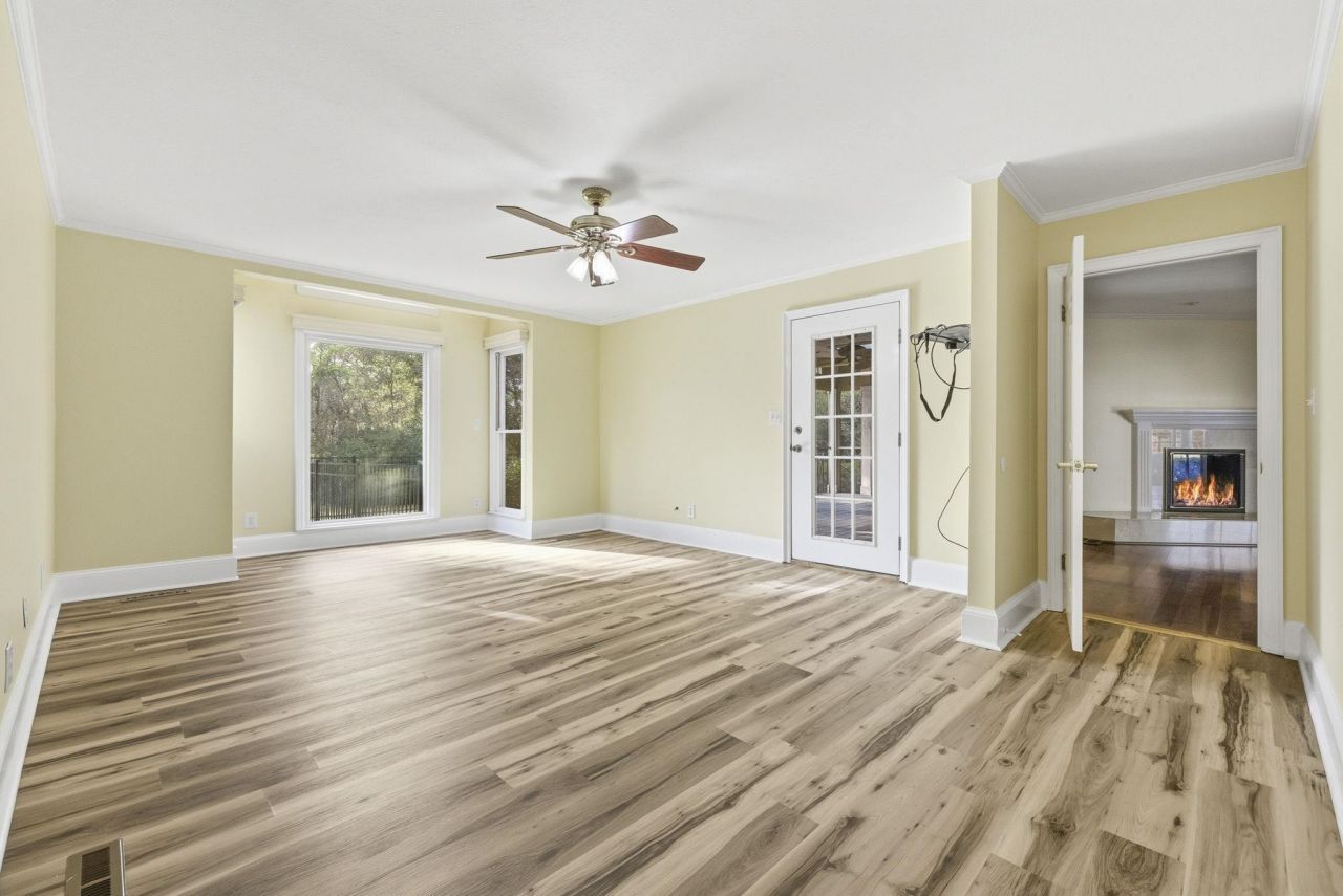 1787 Baytree Ln. Photo 14