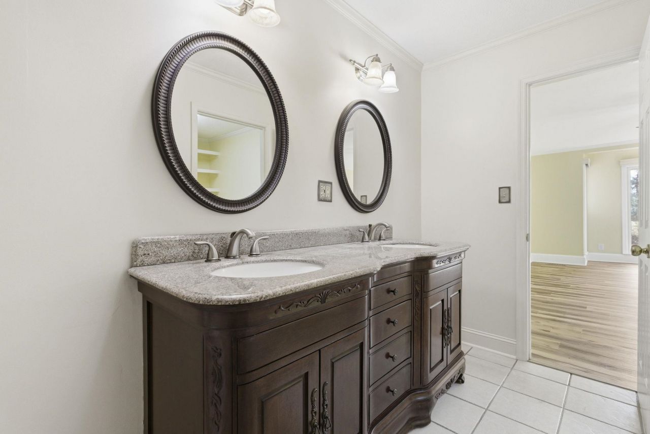 1787 Baytree Ln. Photo 16