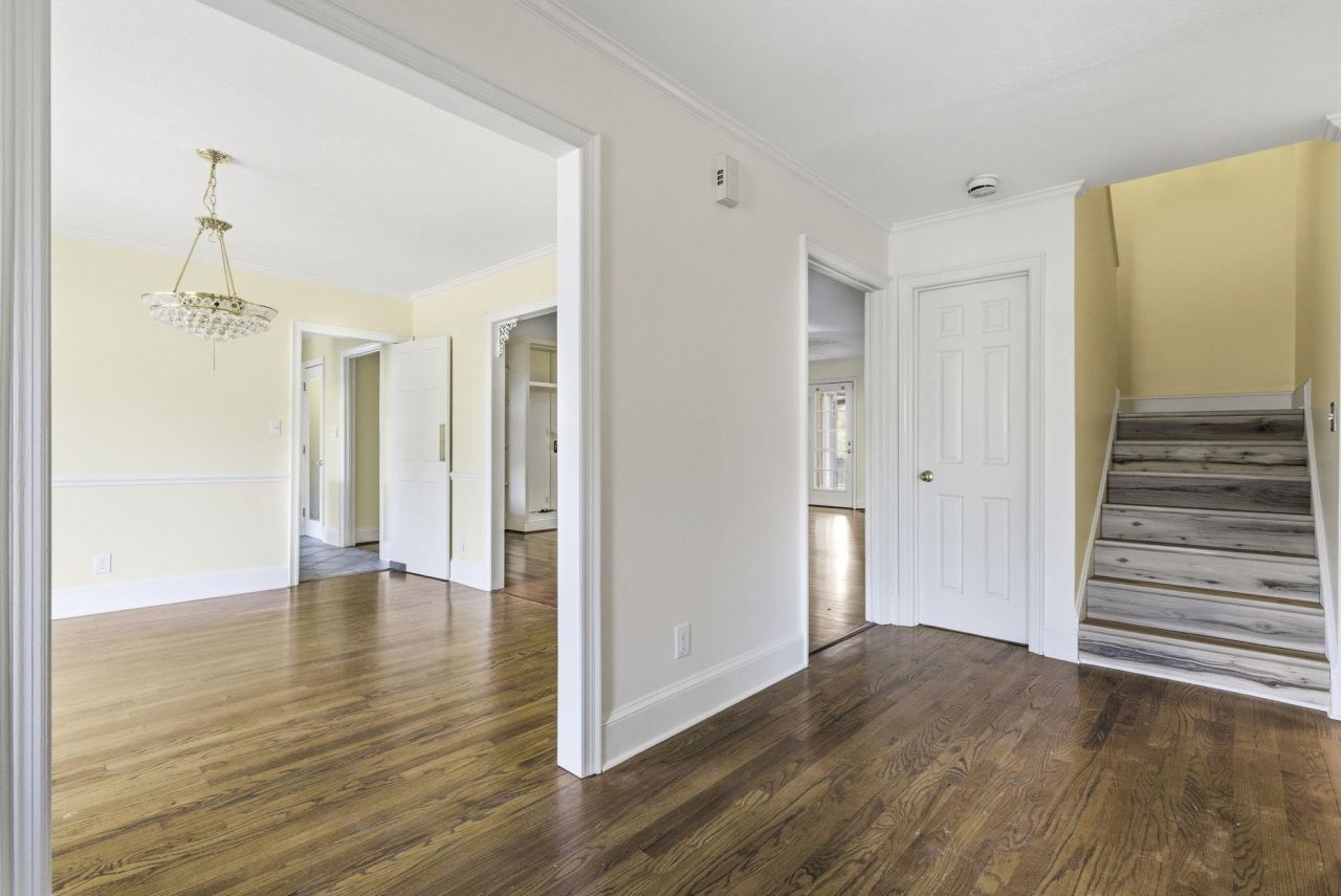 1787 Baytree Ln. Photo 29