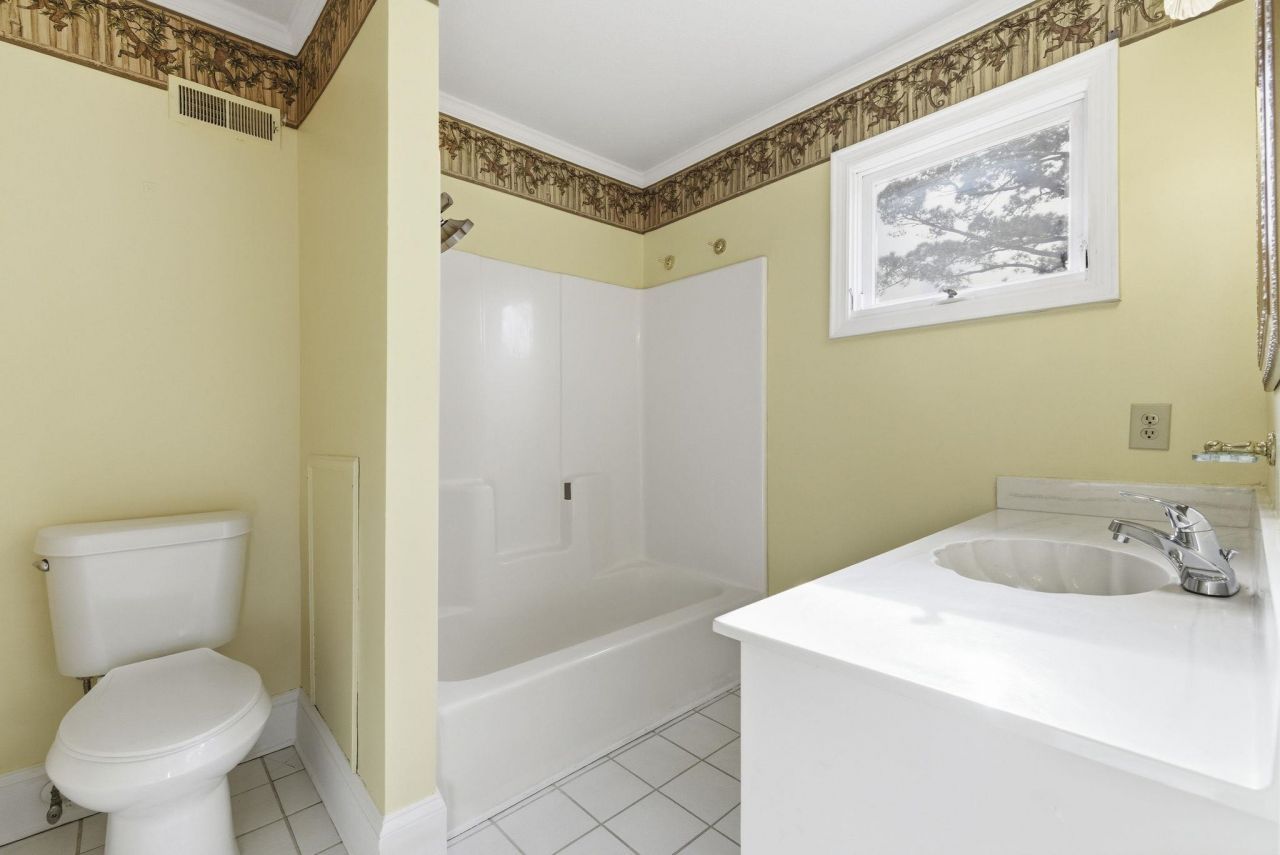 1787 Baytree Ln. Photo 35