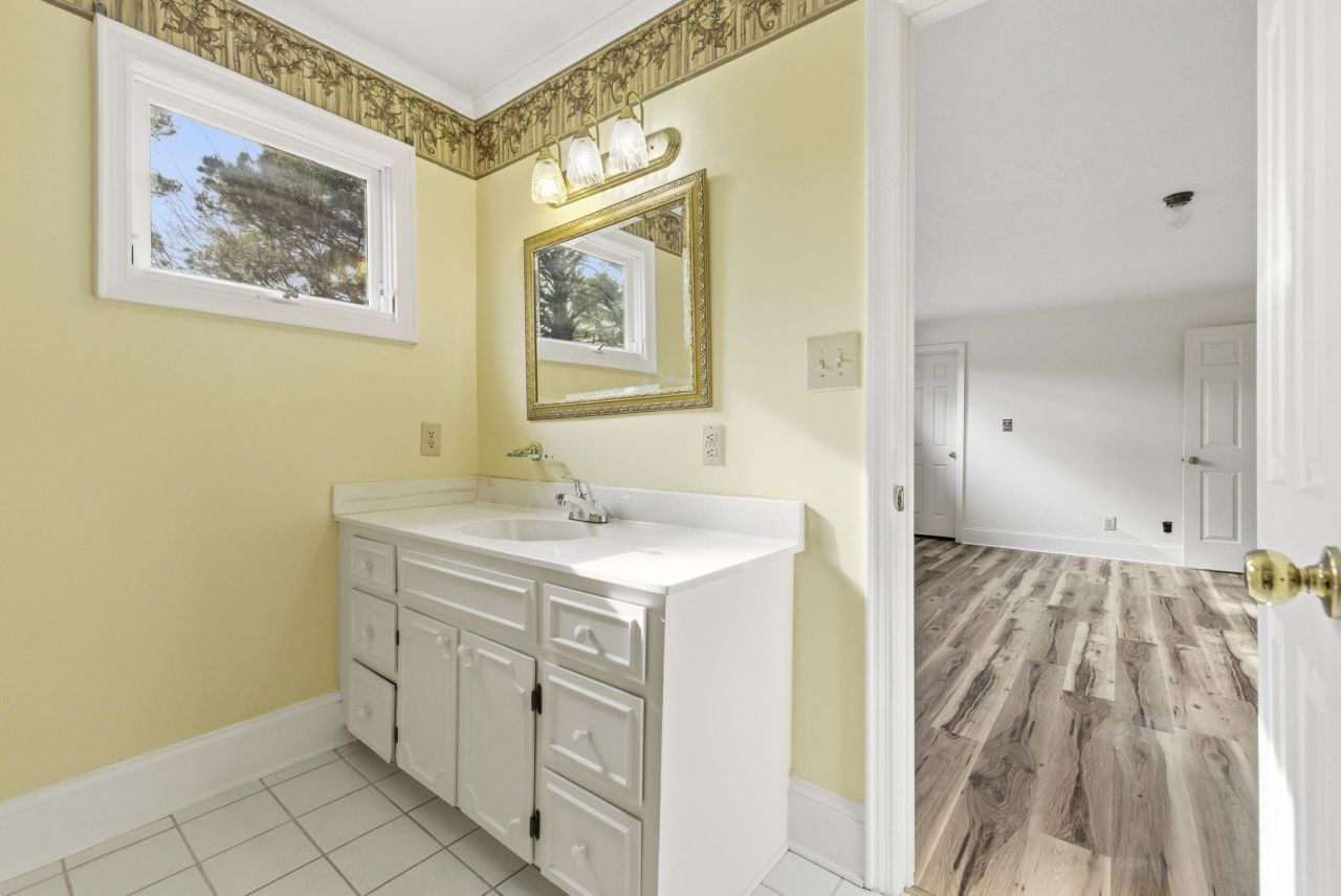 1787 Baytree Ln. Photo 36