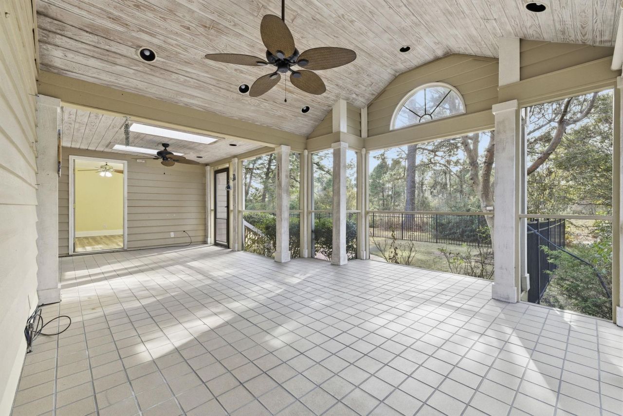 1787 Baytree Ln. Photo 37