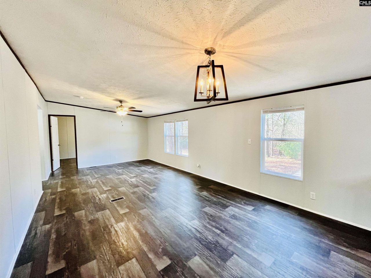 491 Sandy Springs Lane Photo 17