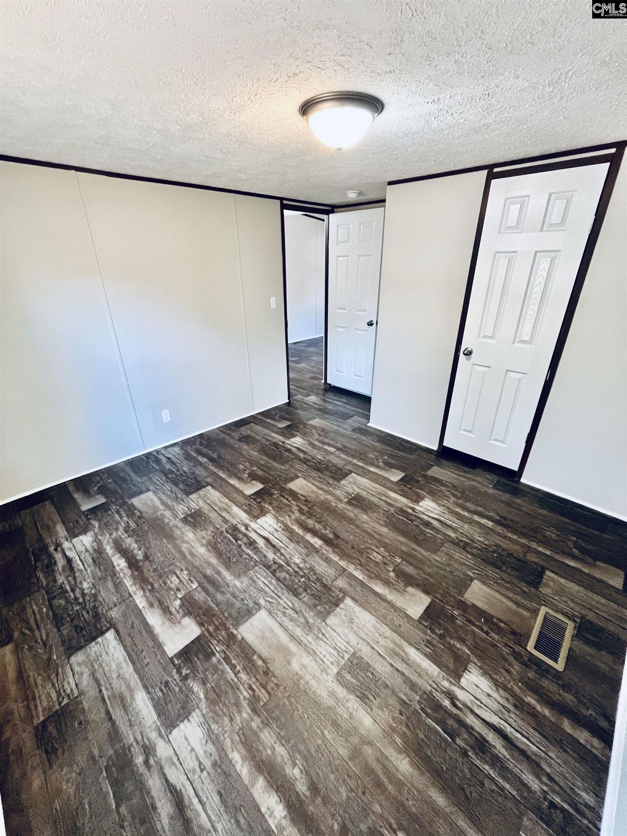 491 Sandy Springs Lane Photo 36