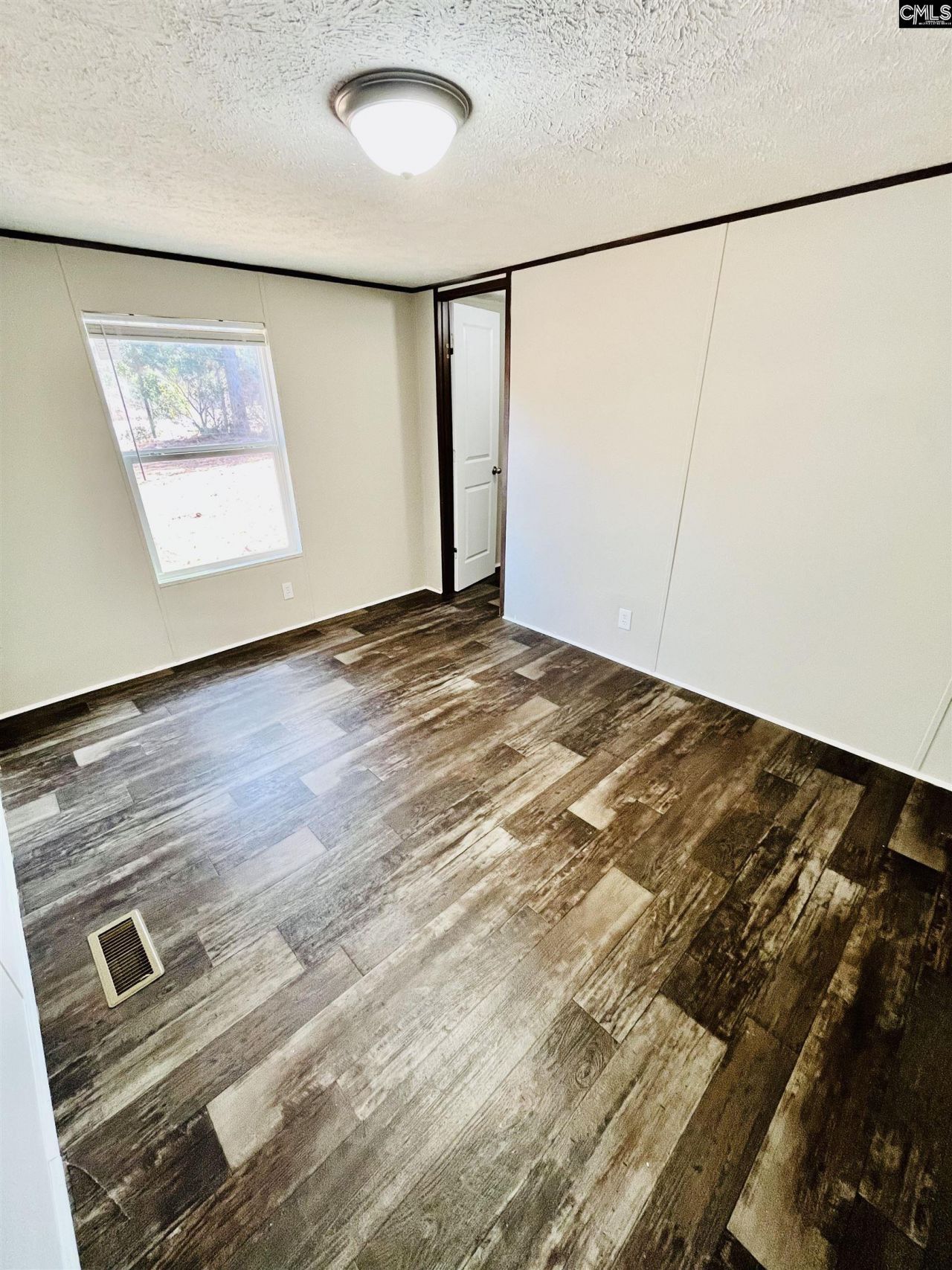 491 Sandy Springs Lane Photo 37