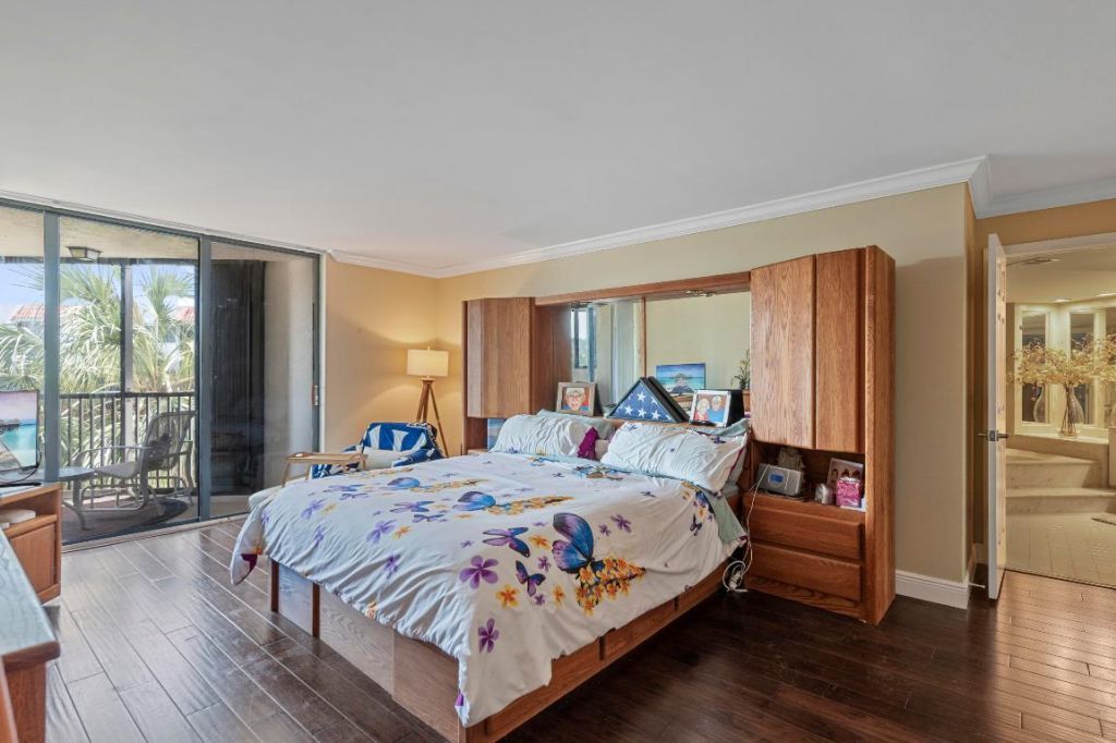 800 Jeffery Street, Unit 303, Boca Raton, FL 33487 Photo