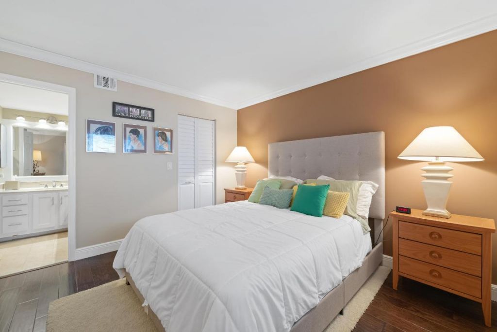 800 Jeffery Street, Unit 303, Boca Raton, FL 33487 Photo