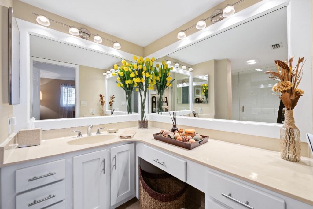 800 Jeffery Street, Unit 303, Boca Raton, FL 33487 Photo