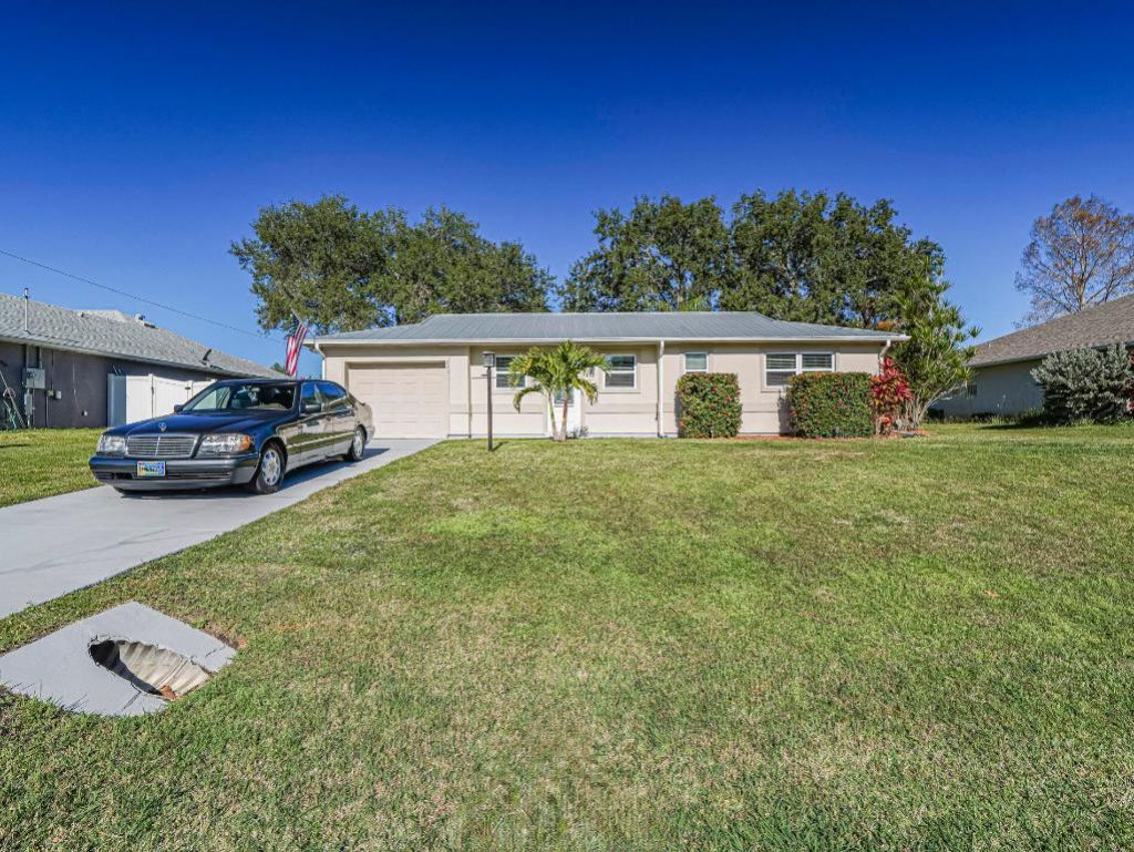 255 Joy Haven Drive, Sebastian, FL 32958 Photo