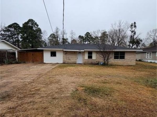 602 TIOGA Road, Ball, LA 71405