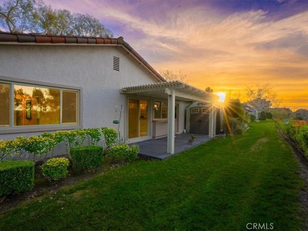 27861 Via Dario, Mission Viejo, CA 92692