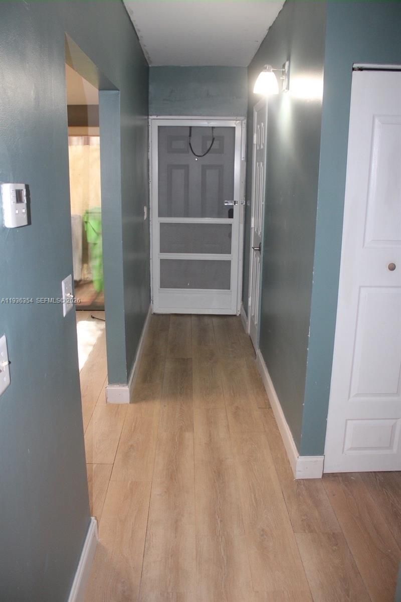 8925 Springtree Lakes Dr , Sunrise, FL 33351 Photo