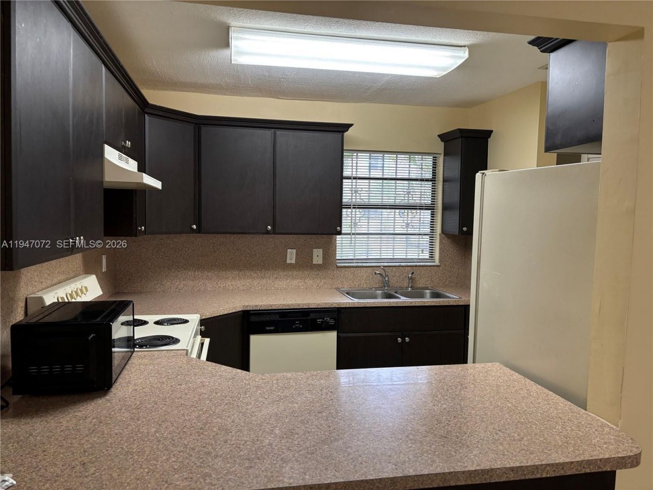 3610 SW 112th Ave, Unit 6-2, Miami, FL 33165 Photo