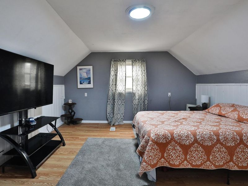 404 Old Village Road, Columbus, OH 43228 Photo 25