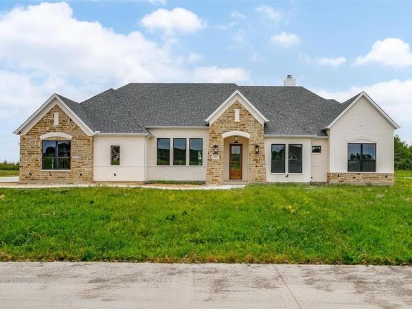125 Aiden Drive, Waxahachie, TX 75165