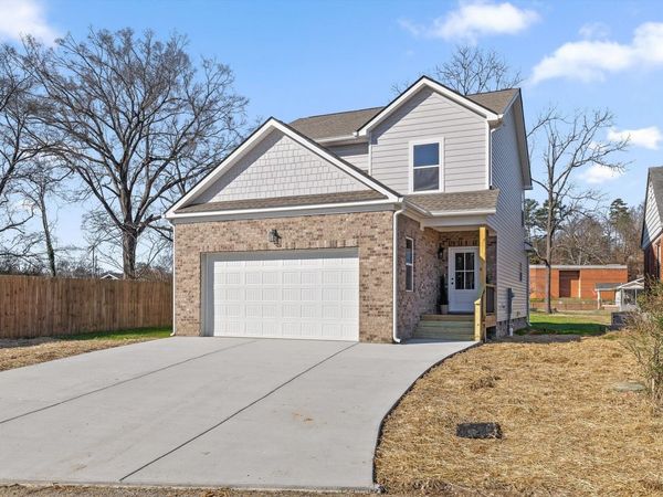 23 Kenwood Circle, Chattanooga, TN 37411