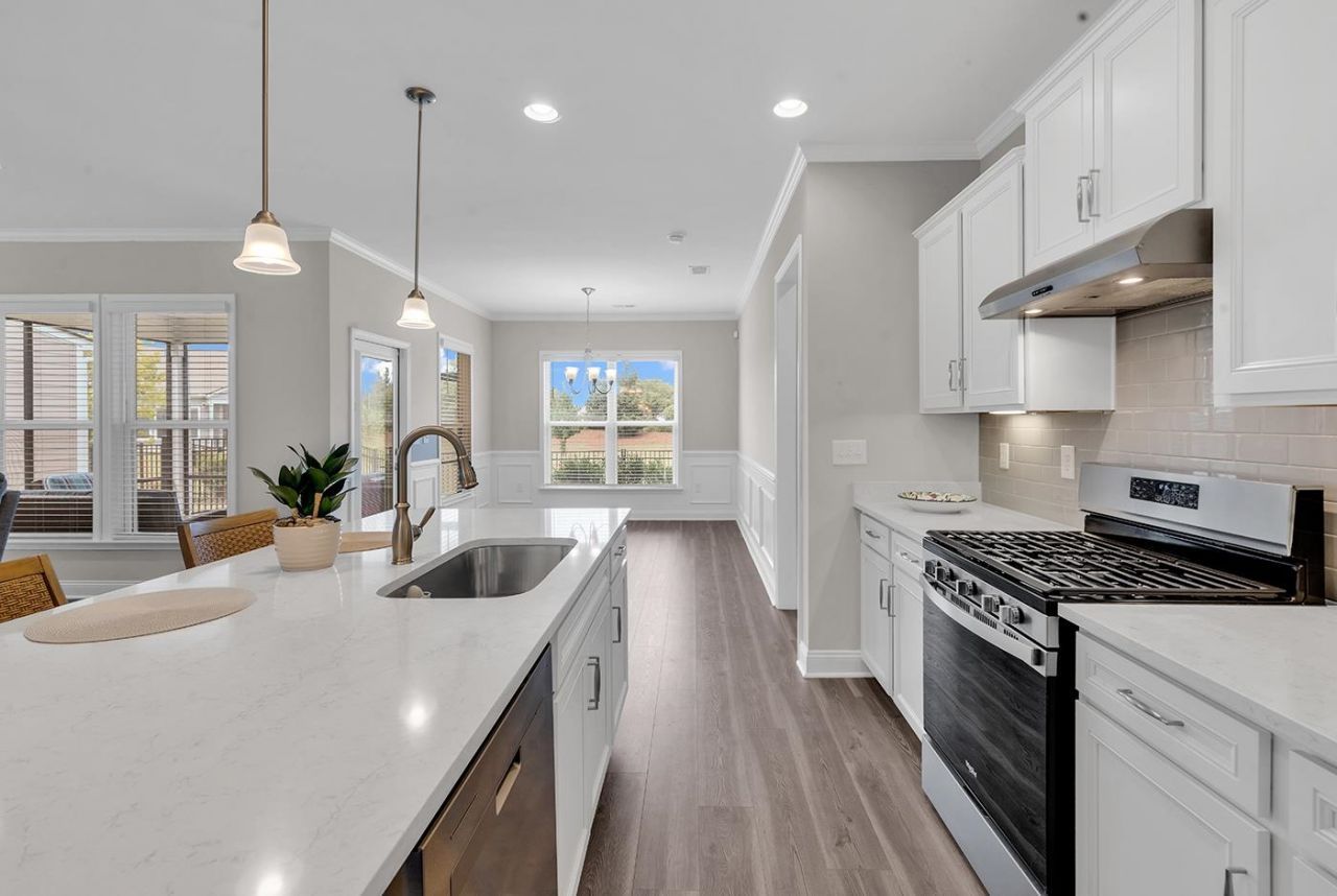 6528 Torino Lane Photo 11