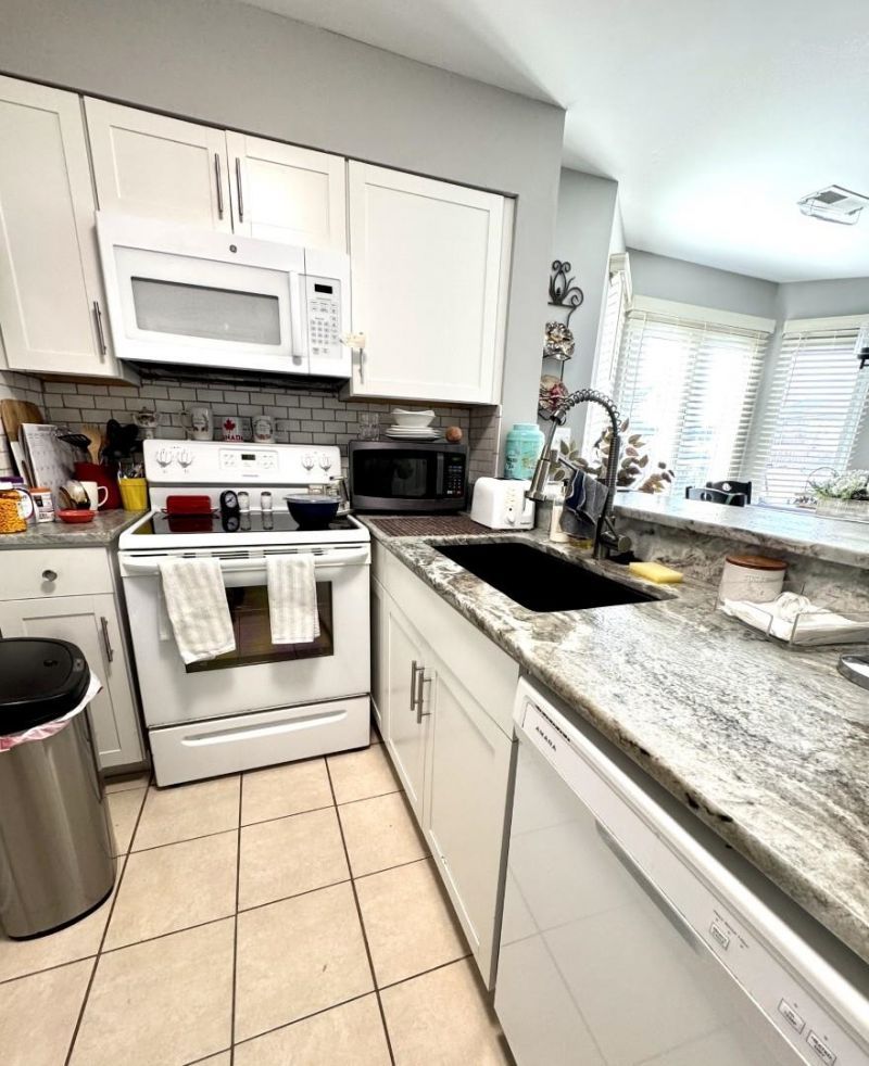 1100 Possum Trot Rd. Photo 4