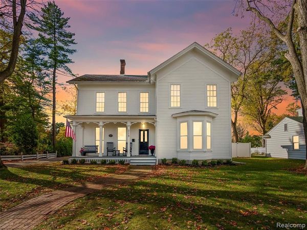 319 Chandler Street, Romeo Vlg, MI 48065