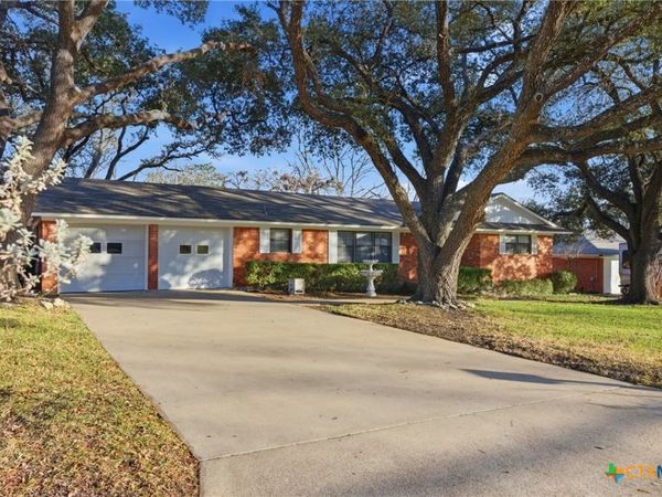 3413 Meadow Oaks Drive, Temple, TX 76502