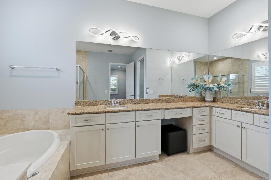 1358 Community Drive, Jupiter, FL 33458 Photo