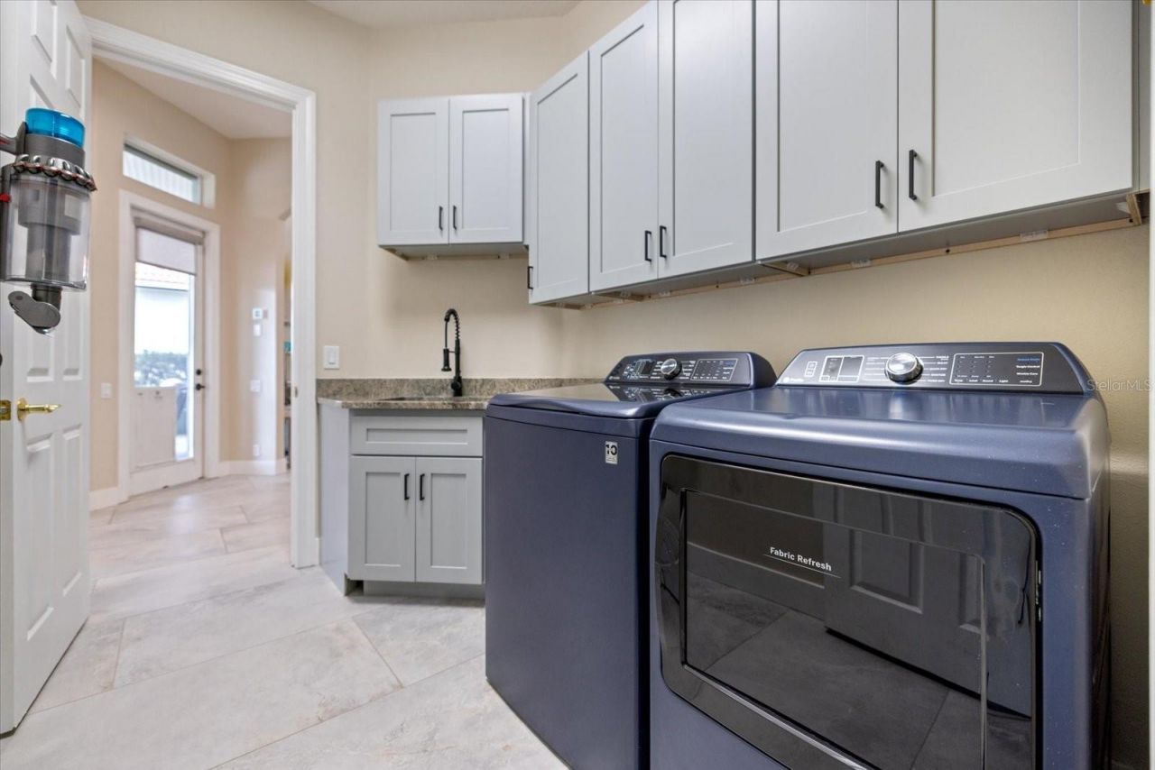 4778 Mainsail Drive, Bradenton, FL 34208 Photo