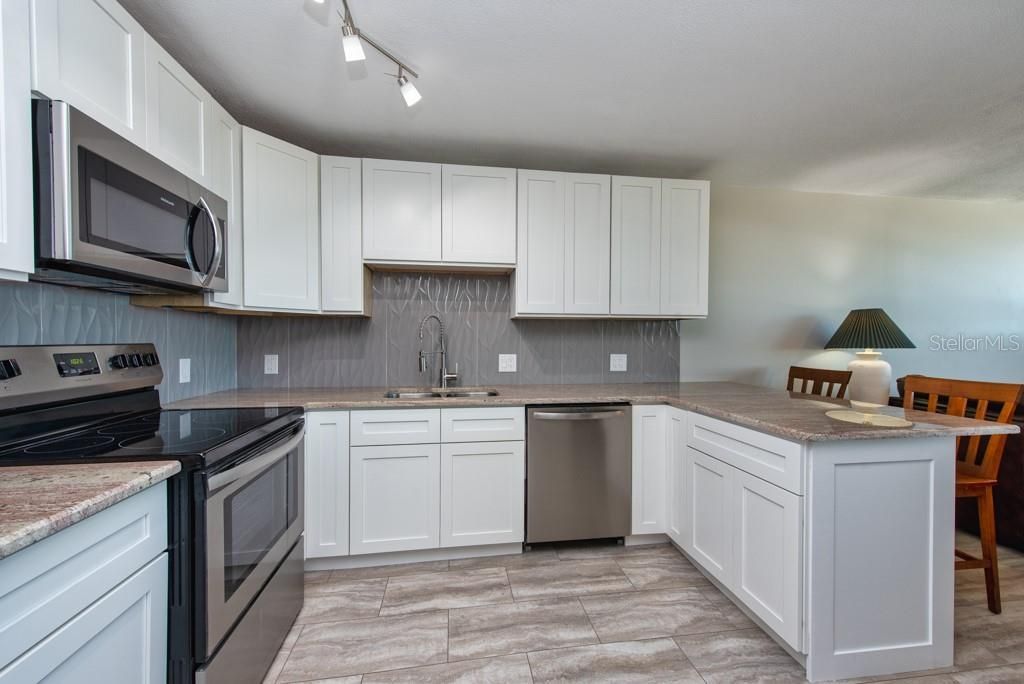 841 4th Avenue N, Unit 64, Saint Petersburg, FL 33701 Photo