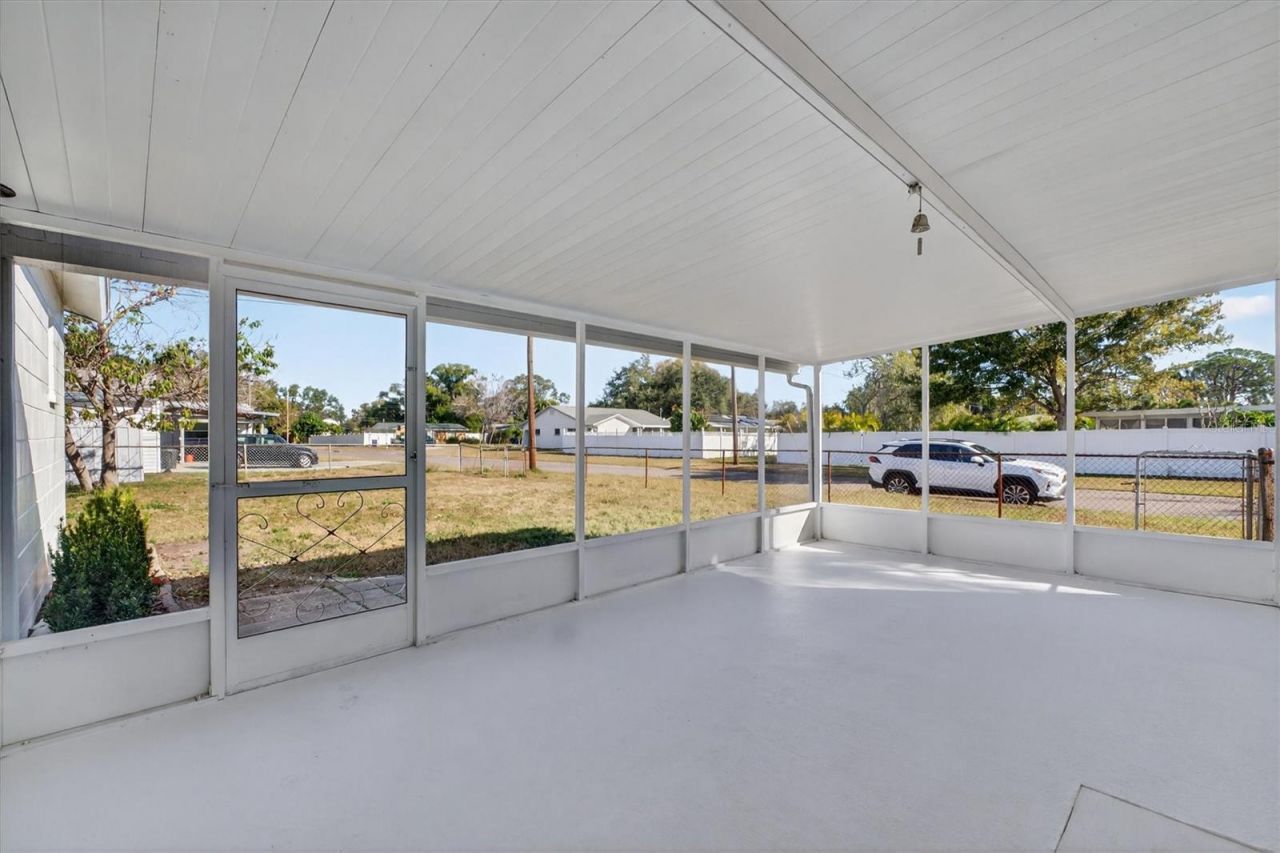 5701 14th Avenue N, Saint Petersburg, FL 33710 Photo