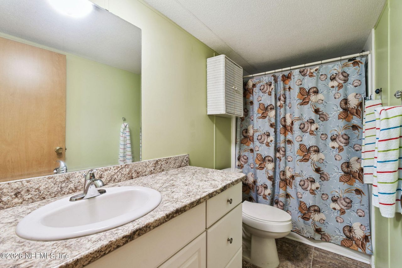 135 Lake Como Drive, Pomona Park, FL 32181 Photo