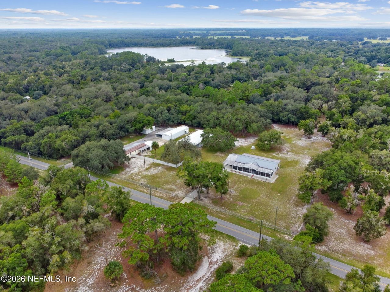 135 Lake Como Drive, Pomona Park, FL 32181 Photo