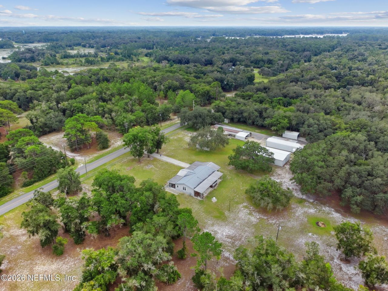 135 Lake Como Drive, Pomona Park, FL 32181 Photo