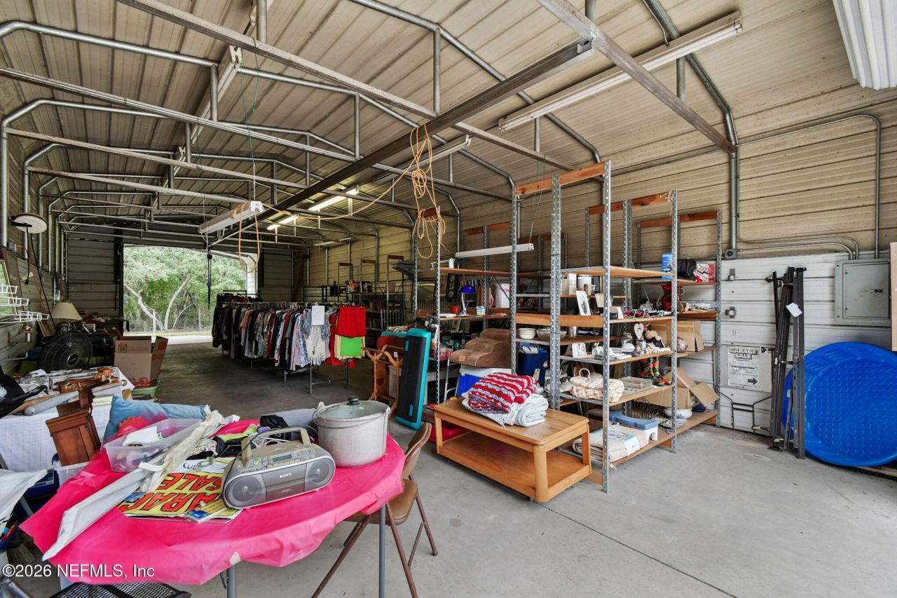 135 Lake Como Drive, Pomona Park, FL 32181 Photo